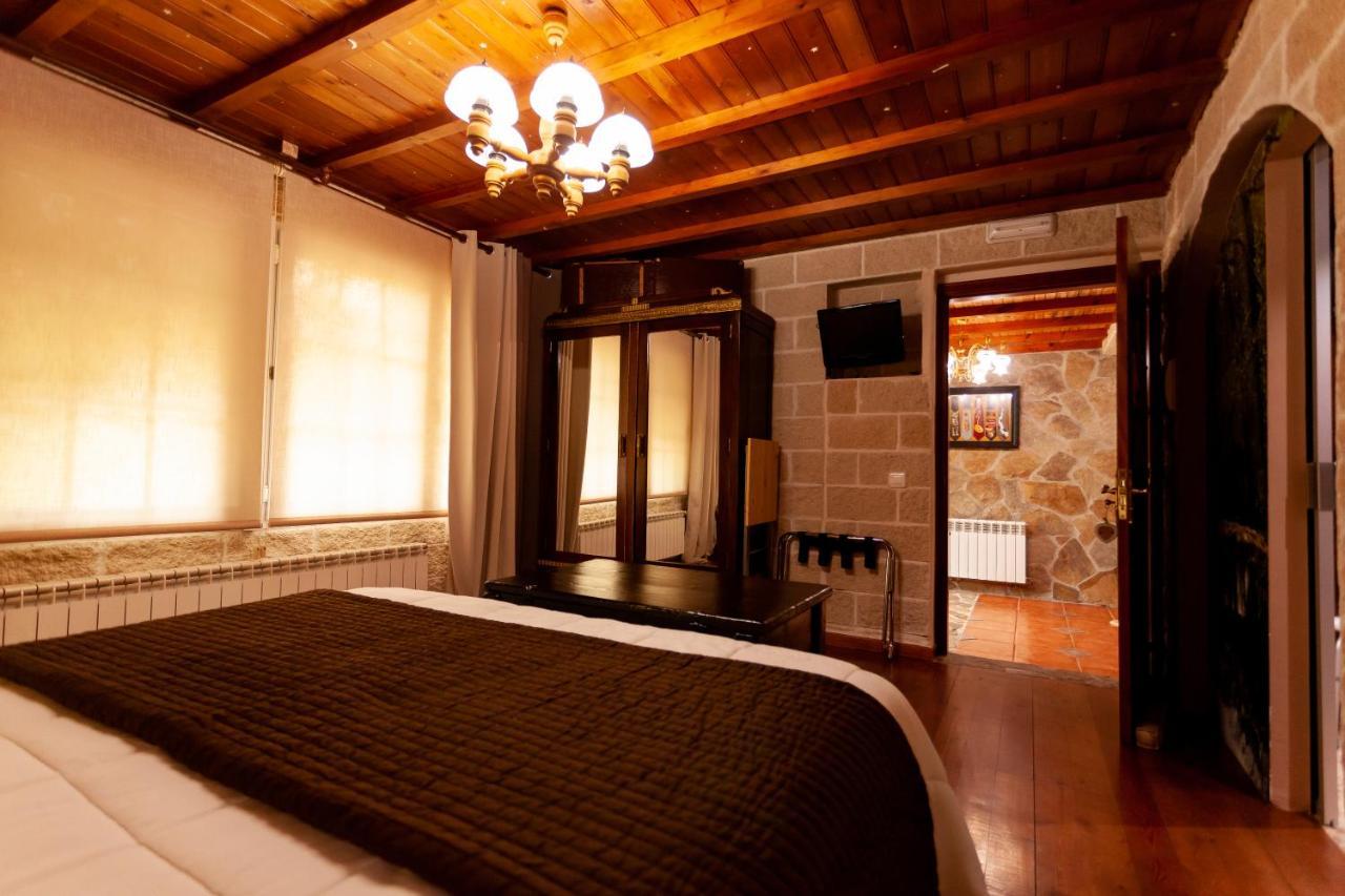Bed and Breakfast Agro Da Gandarela Teo Exterior foto