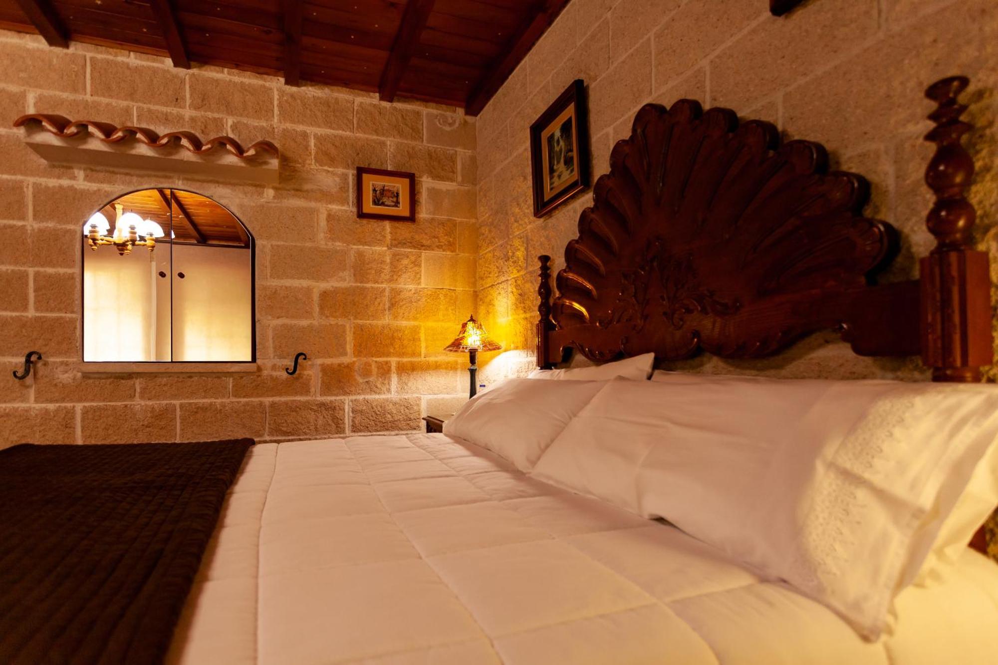 Bed and Breakfast Agro Da Gandarela Teo Exterior foto